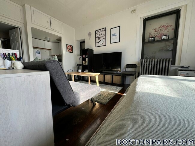 Photo - 153 Brighton Ave Unidad 18