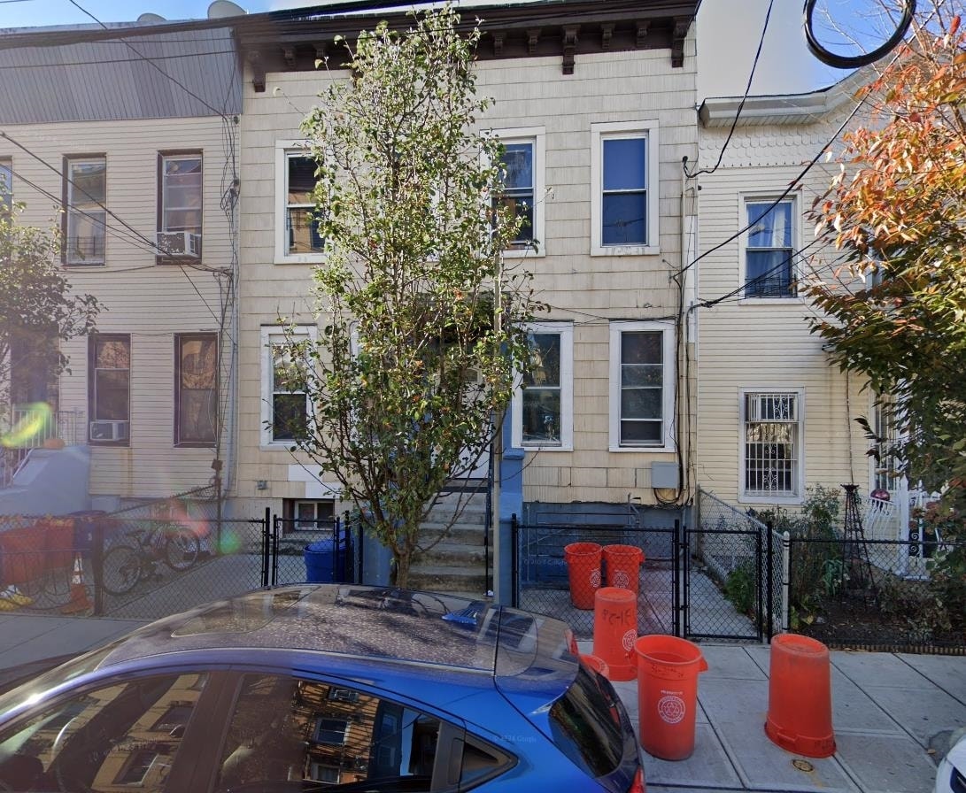 Photo - 531 28th St Apartment Unit GL