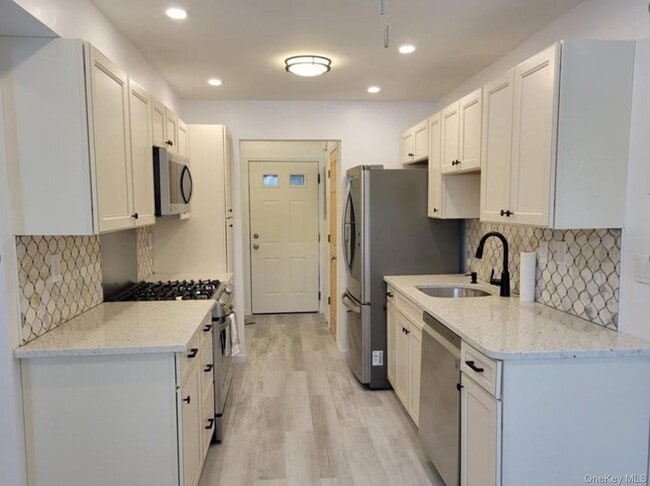 Photo - 100 Hillside Dr Unit E4