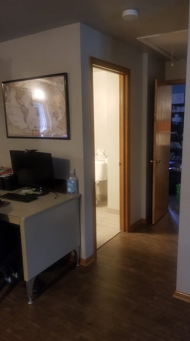 Photo - 1040 Cedar St Unit Upper