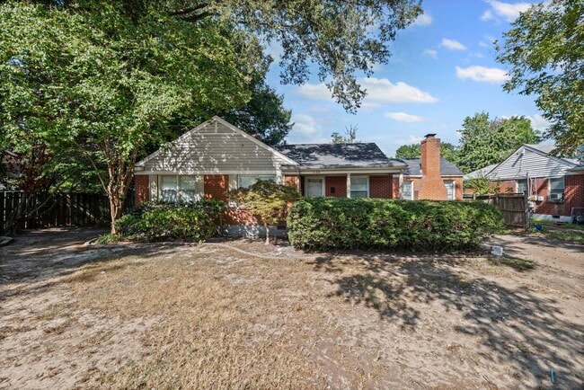 Building Photo - 1139 Russwood Rd Rental