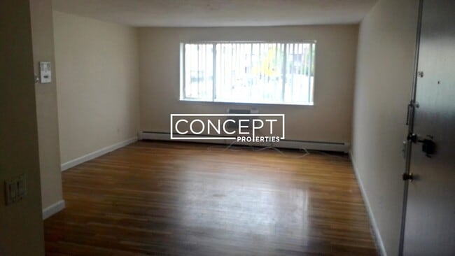 Building Photo - 75 Gardner St Unit 14