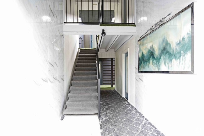 LOBBY ENTRY - Green House