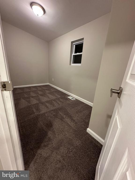 Photo - 936 Oakmont St