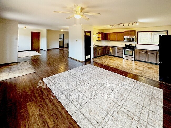 Photo - 1031 Old Wagon Trail