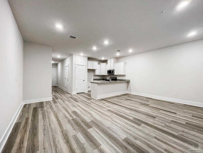 Photo - 9455 Nature Crk Ln