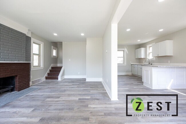 Photo - COME SEE!!!! AMAZING HOME!