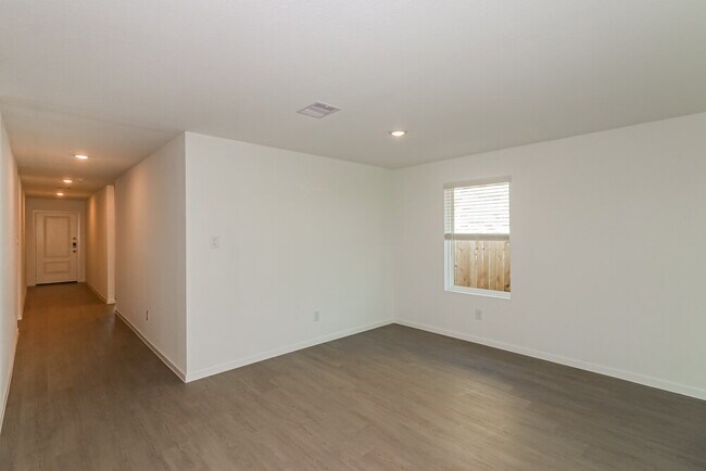 Photo - 468 San Miguel Crk Dr