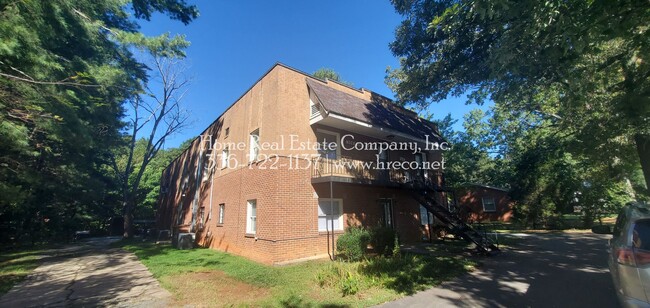 3714 N Cherry St Unit 1