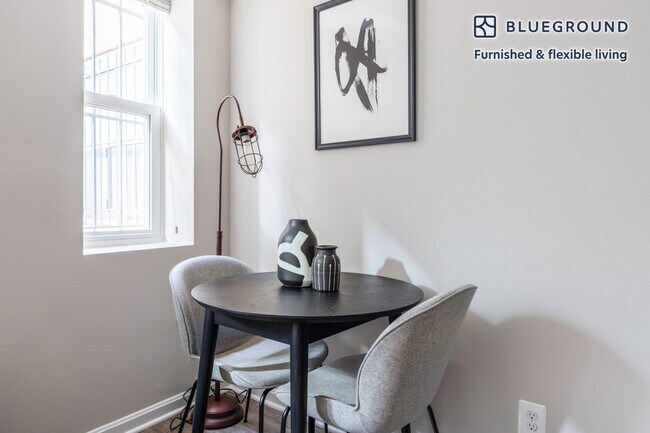 Photo - 1826 Vernon St NW Unidad FL-1-ID177