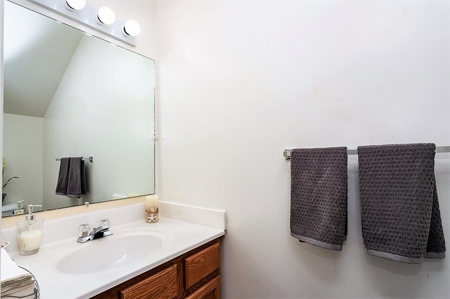 Ridgedale Townhomes