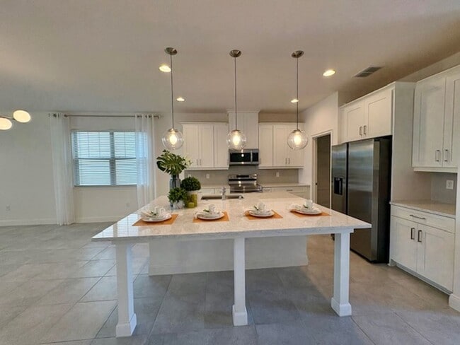 Photo - Lovely 4/2 at Harmony Enclave a Golf Cours...