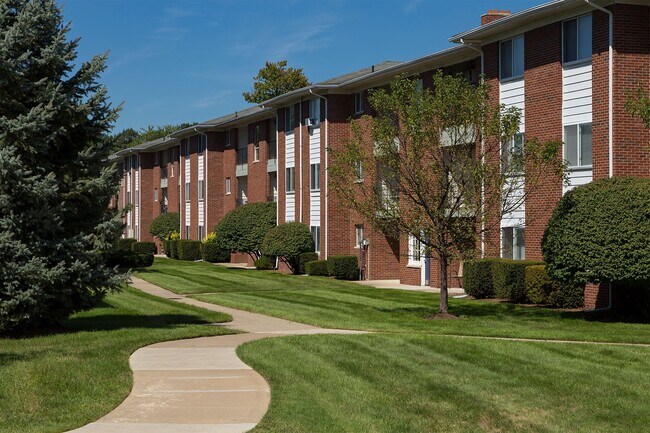 District Royal Oak Apartments