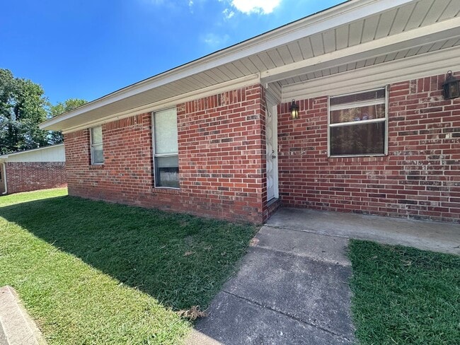 410 N Joplin, Apt 1-4 - 410 N Joplin, Apt 1-4 Unit 410 N Joplin, Apt 4