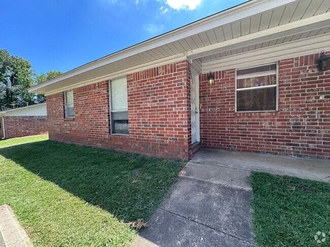 Building Photo - 410 N Joplin, Apt 1-4 Unit 410 N Joplin, Apt 4
