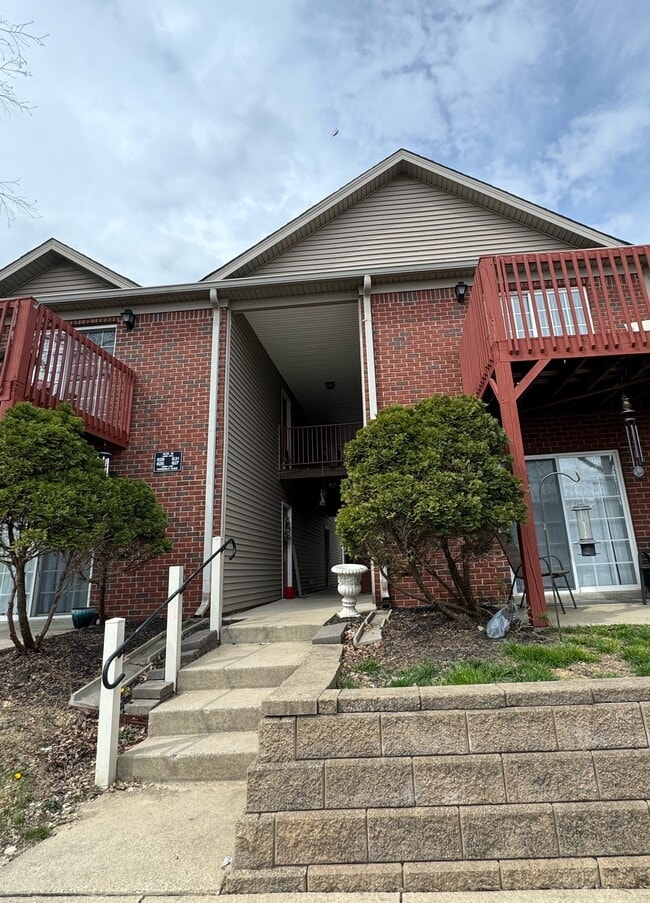 Building Photo - Woodfield Unit 600 Rental