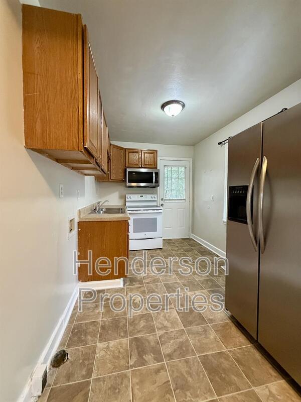 Photo - 2613 Remington St