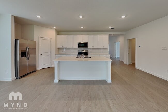 Photo - 1718 Milton Dr