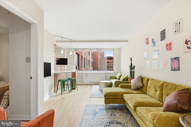 Photo - 1111 Arlington Blvd Unidad 801