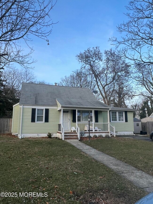 Building Photo - 317 Jersey Ave Rental
