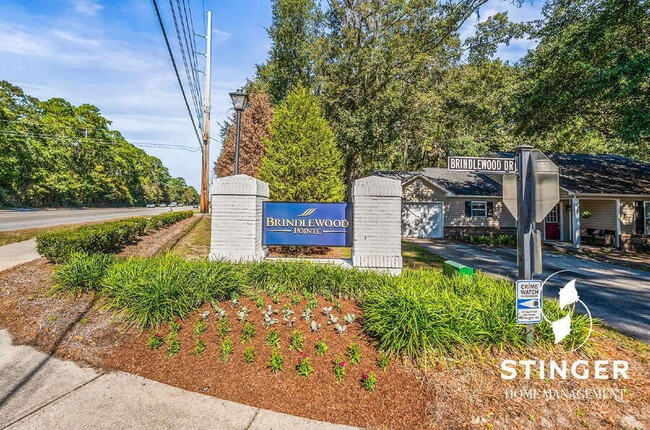 Photo - 53 Brindlewood Dr