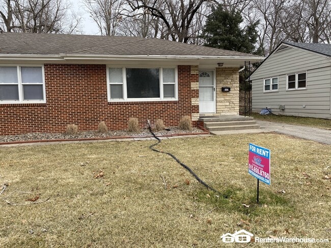 Photo - 1417 Cummins Pkwy