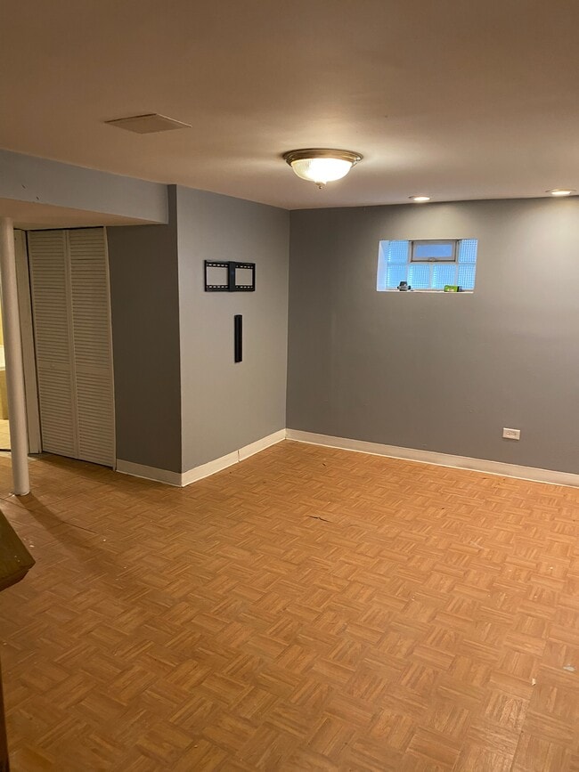 Photo - 9031 S Kingston Ave