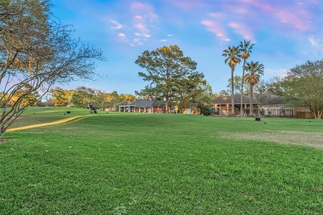 Photo - 199 Springs Edge Dr