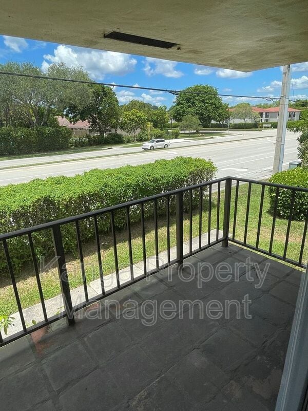 Photo - 11605 NW 29th Ct Unit #7D