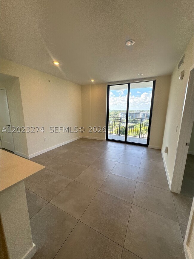 16395 Biscayne Blvd Unit 1310