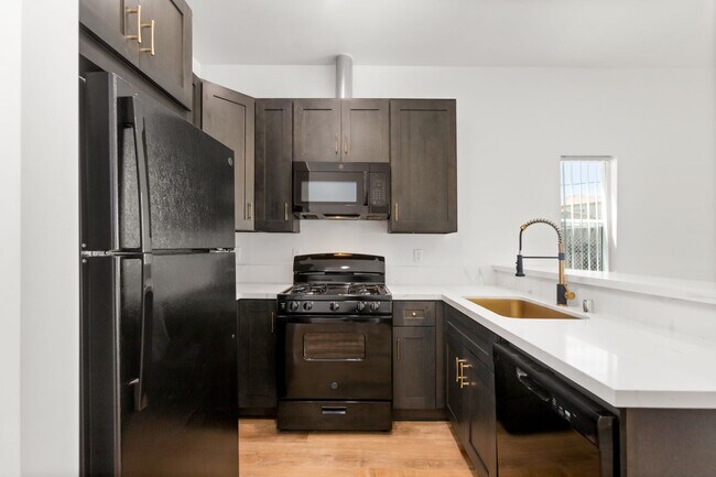 Photo - East LA duplex Unidad 729 1/2 New