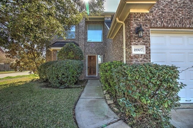 Photo - 18907 Dural Dr