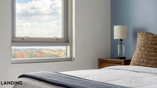 3005 Peachtree Rd NW Unit 1215
