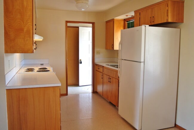 Photo - Conveniently Located 3 Bedroom Ranch Style Home with Large Fenced Backyard