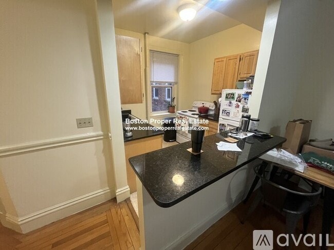 Building Photo - 70 Queensberry St Unit 32 Rental