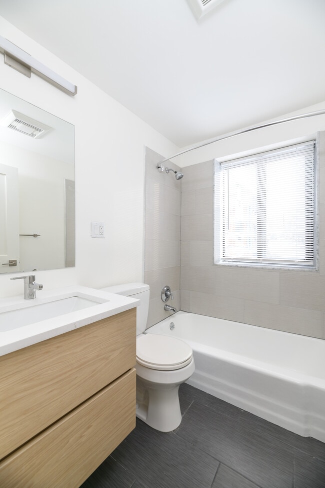 Photo - The Rise At Longwood