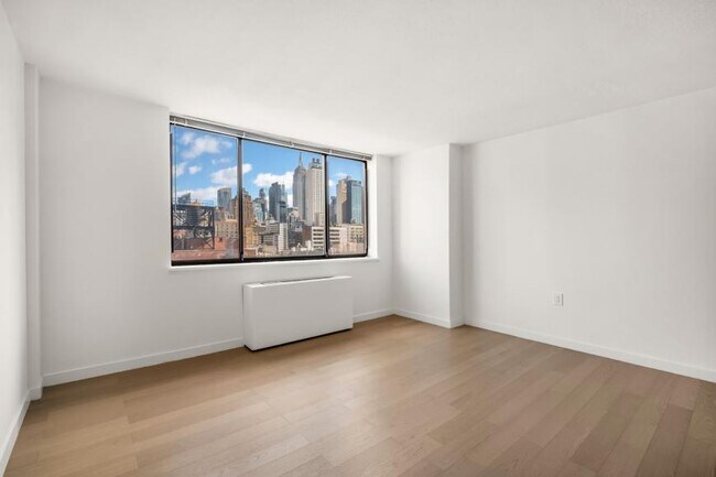 Building Photo - 1 bedroom in New York NY 10011 Unit 14B
