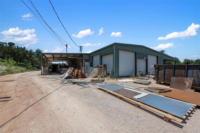 Photo - 21511 State Hwy 71