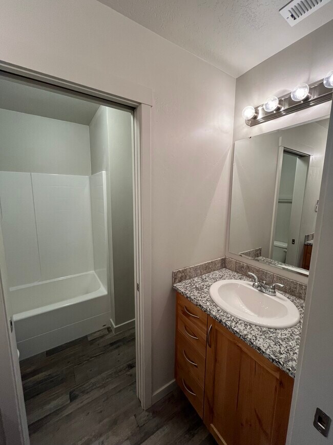 Photo - 249 N Middleton Rd