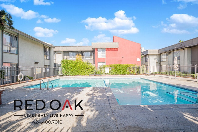 Photo - 21315 Roscoe Blvd Unidad 222