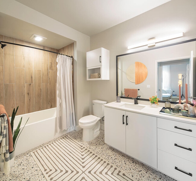 CALIXA Apartment Homes