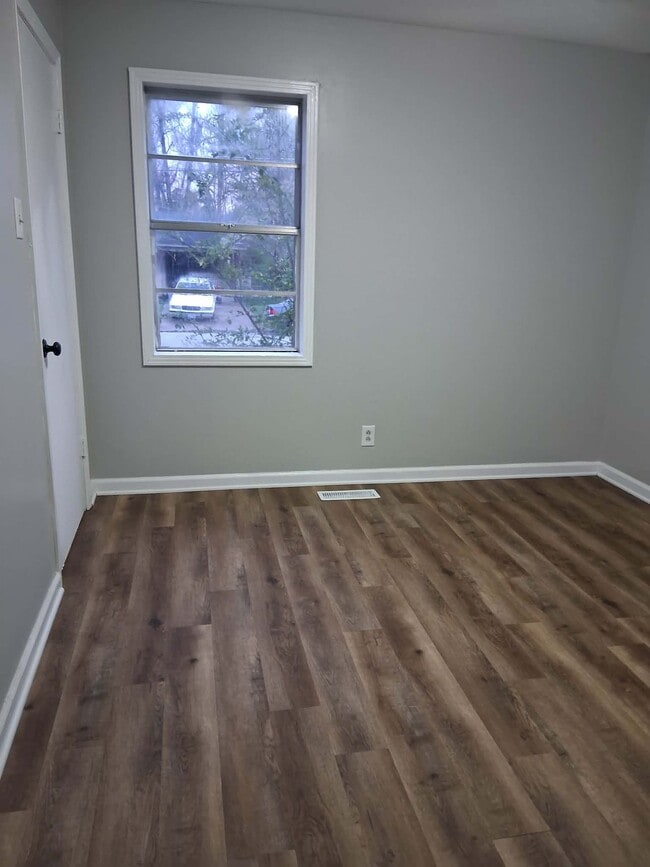 Photo - 1103 Berrywood Ave