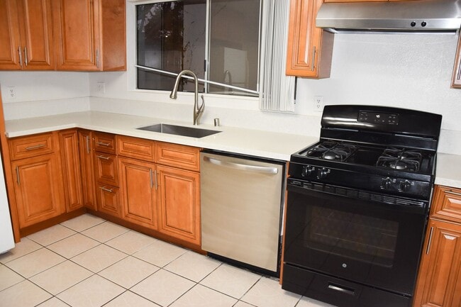 Photo - Cypress (125-127) South Unit Cypress (125) South