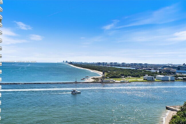 Photo - 2100 S Ocean Ln Unidad 1710