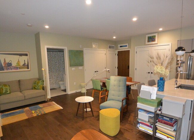 Photo - 45 Burnett St Unit 201
