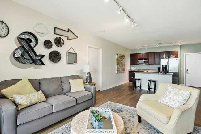 Open Floorplan Layout - Waterside at River Park Apartments