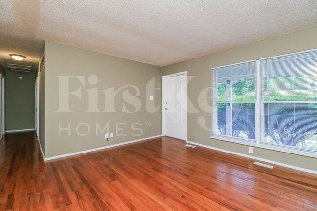 Photo - 6722 Champana Ln