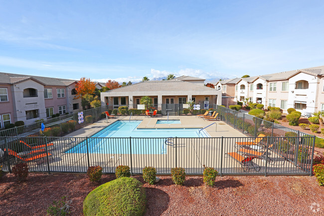 Building Photo - Sonoma Palms Rental