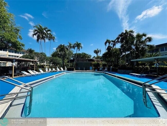 Building Photo - 5131 W Oakland Park Blvd Unit 308 Rental