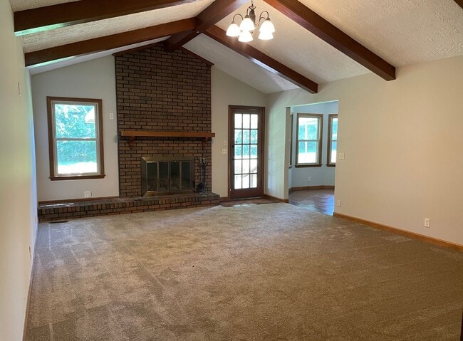 Photo - 5845 Franklin Rd